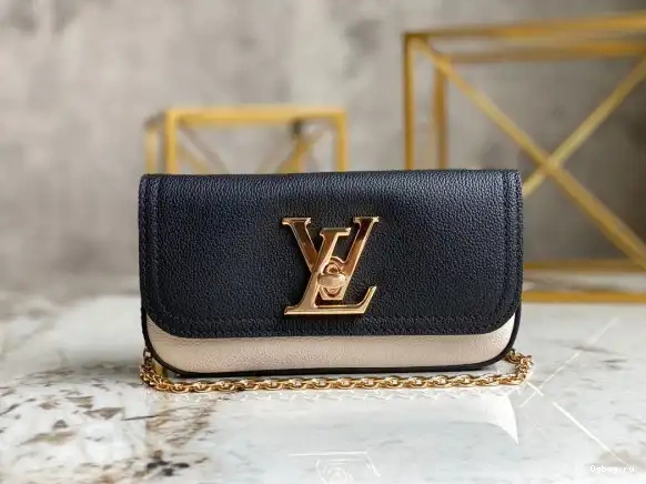Vuitton pouch Lockme Louis 0516